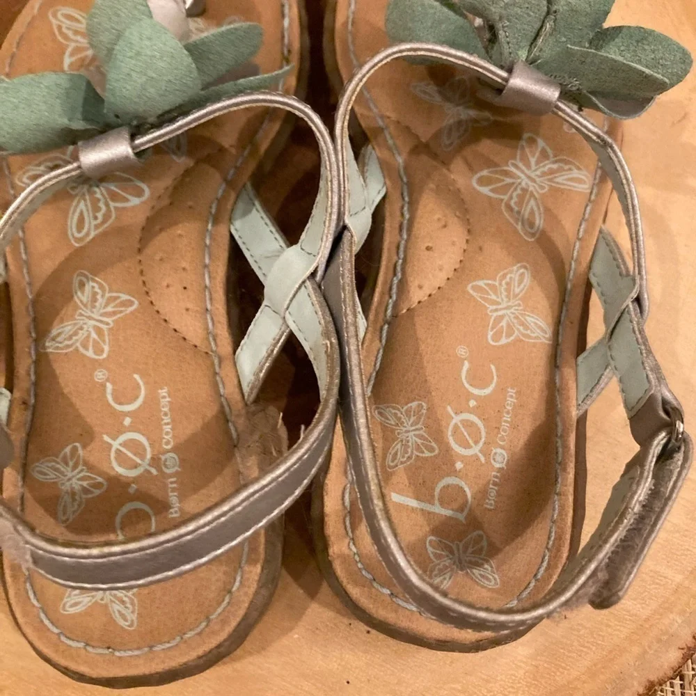 Born‎ BOC Girls Silver & Turquoise Floral Slingback Thongs Sandals Sz-11
